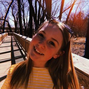 Meet your Posher, Kaitlin